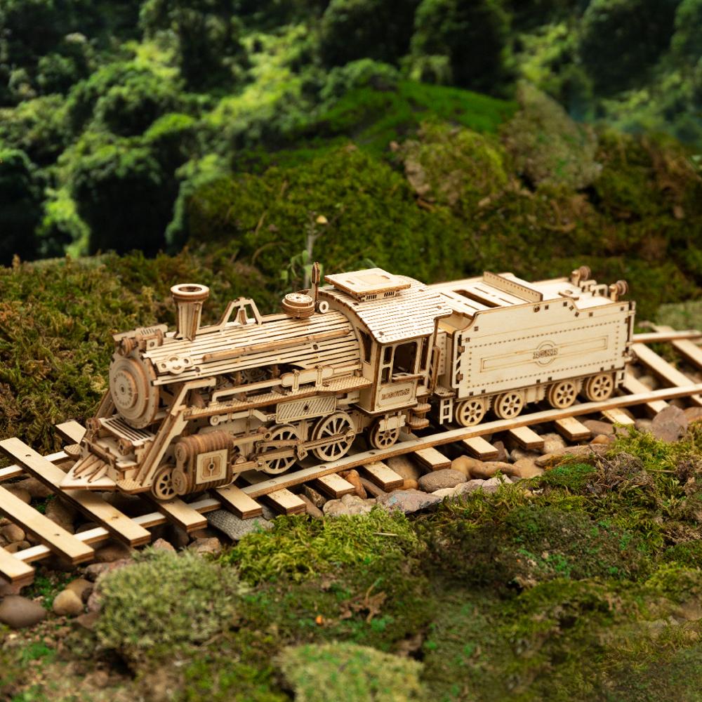 3D Puzzle Steamed Train Movable Model Kits